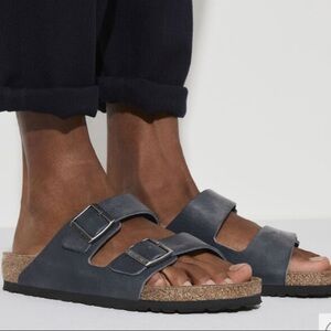 New Birkenstocks Arizona Size 10 Blue